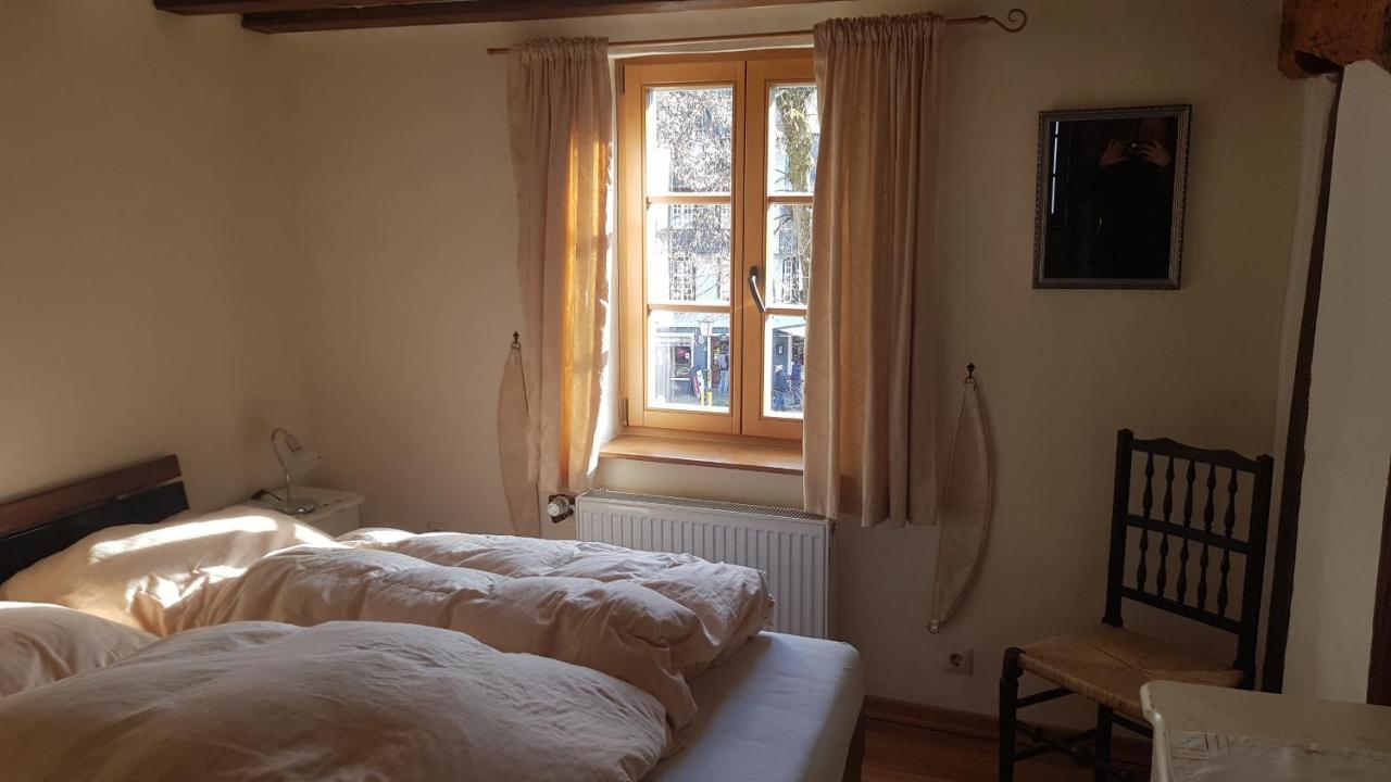 Historisches Haus Im Herzen Von Monschau Esterno foto
