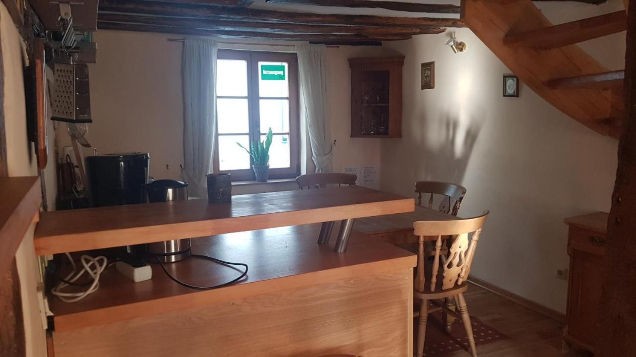 Historisches Haus Im Herzen Von Monschau Esterno foto